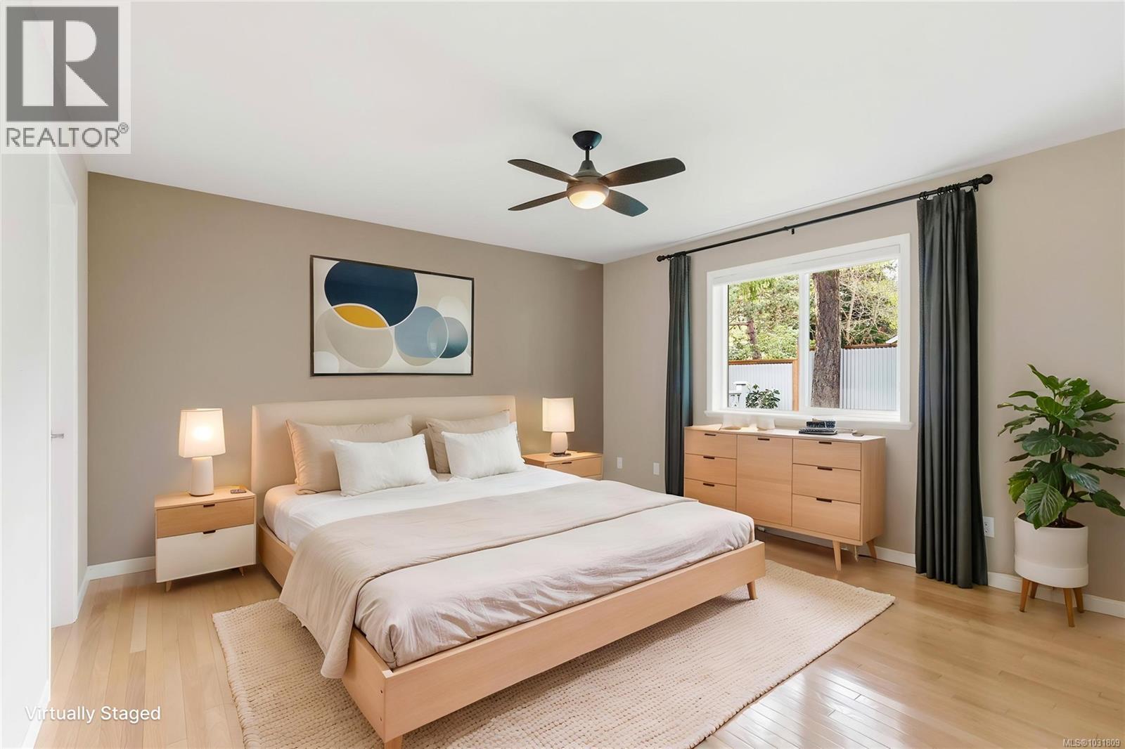 2 1968 Cultra Avenue, Central Saanich