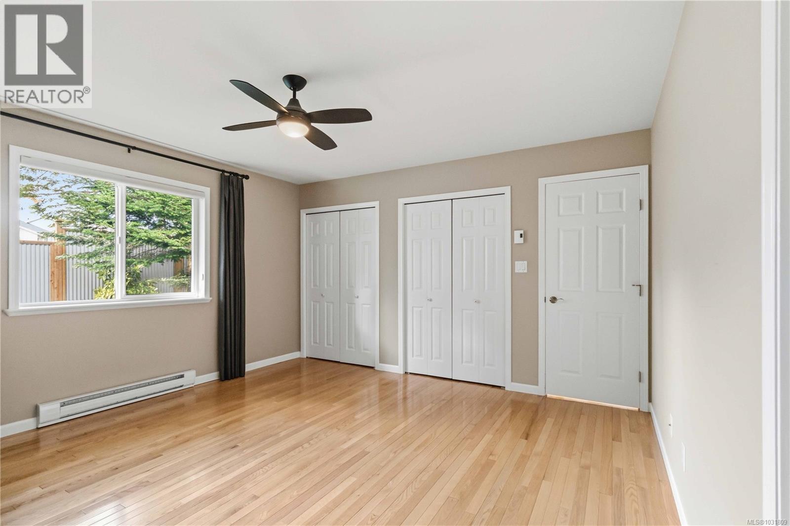 2 1968 Cultra Avenue, Central Saanich