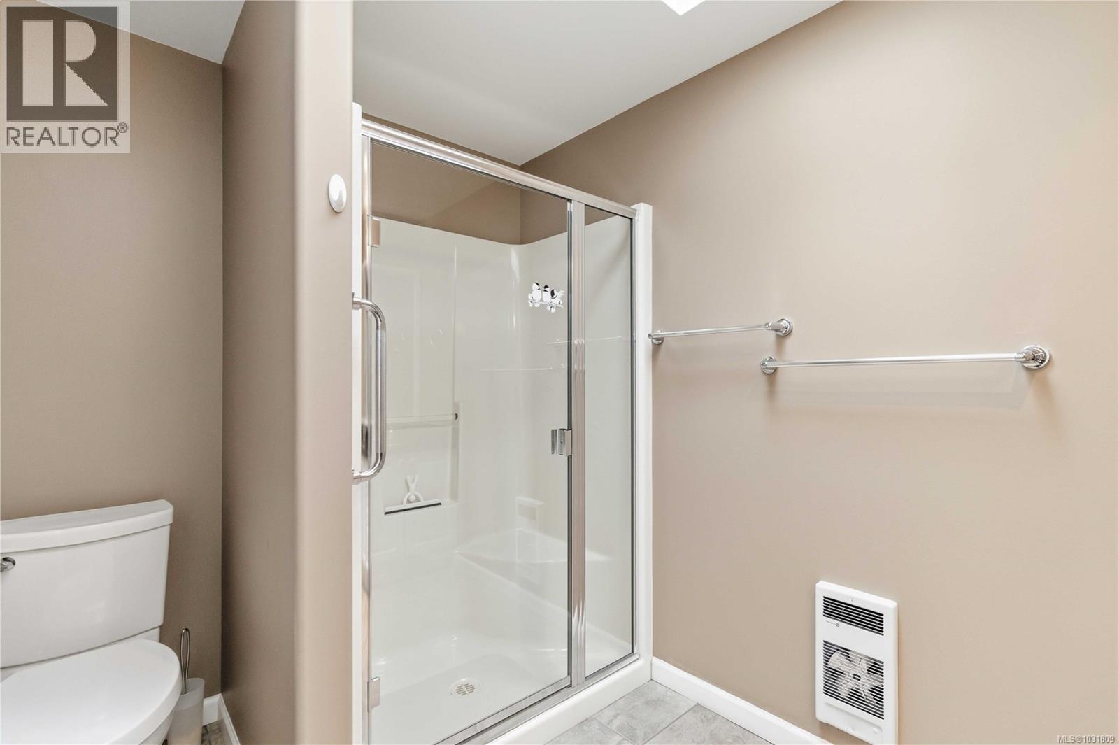 2 1968 Cultra Avenue, Central Saanich