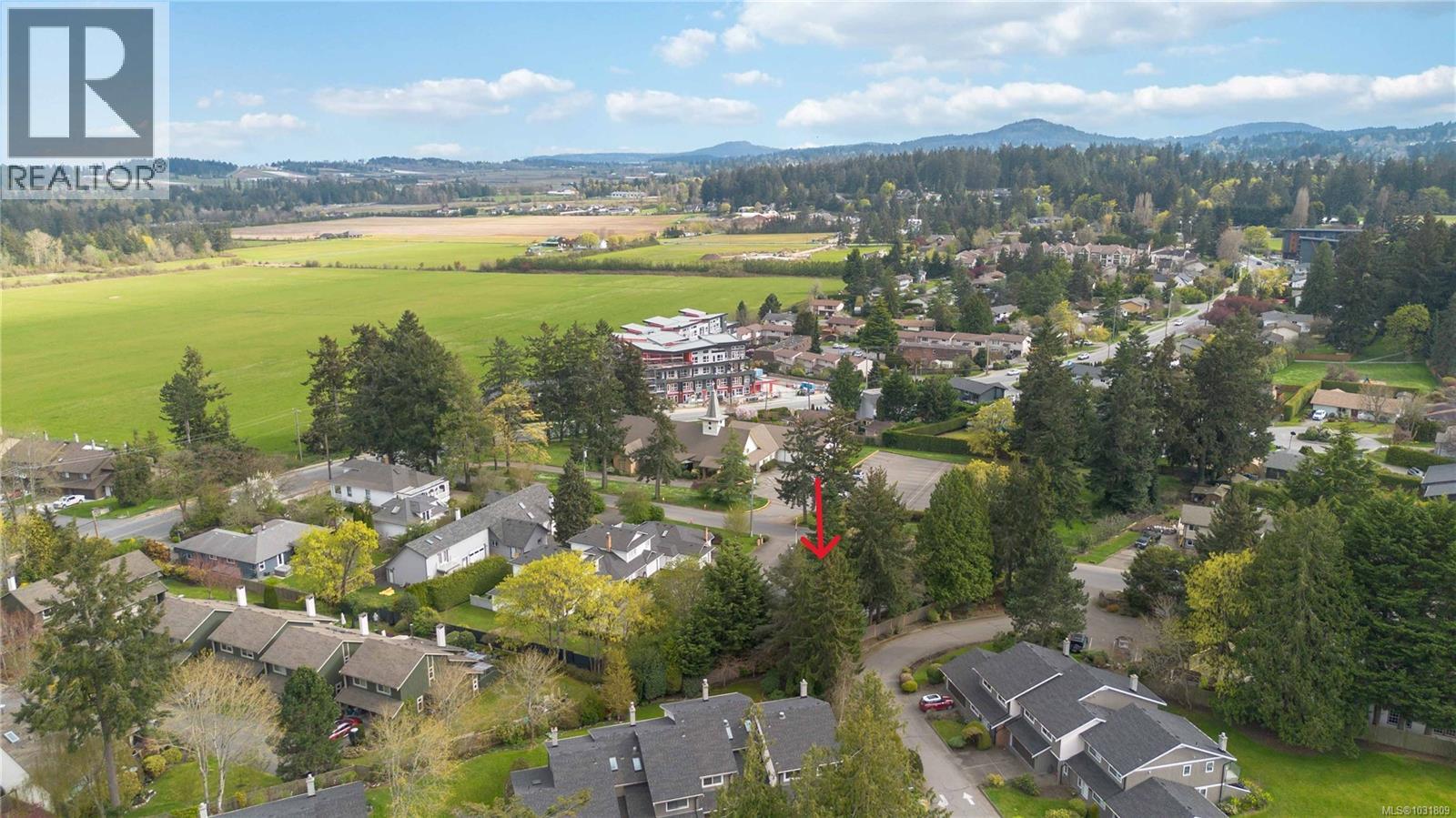 2 1968 Cultra Avenue, Central Saanich