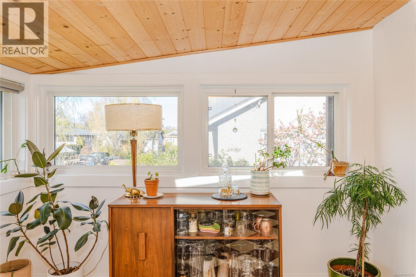 3090 BALFOUR AVE - 19