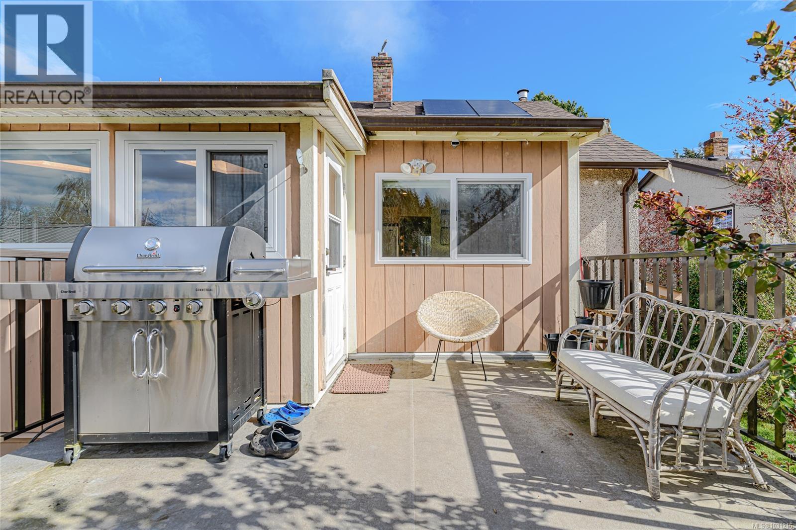 3090 BALFOUR AVE - 39