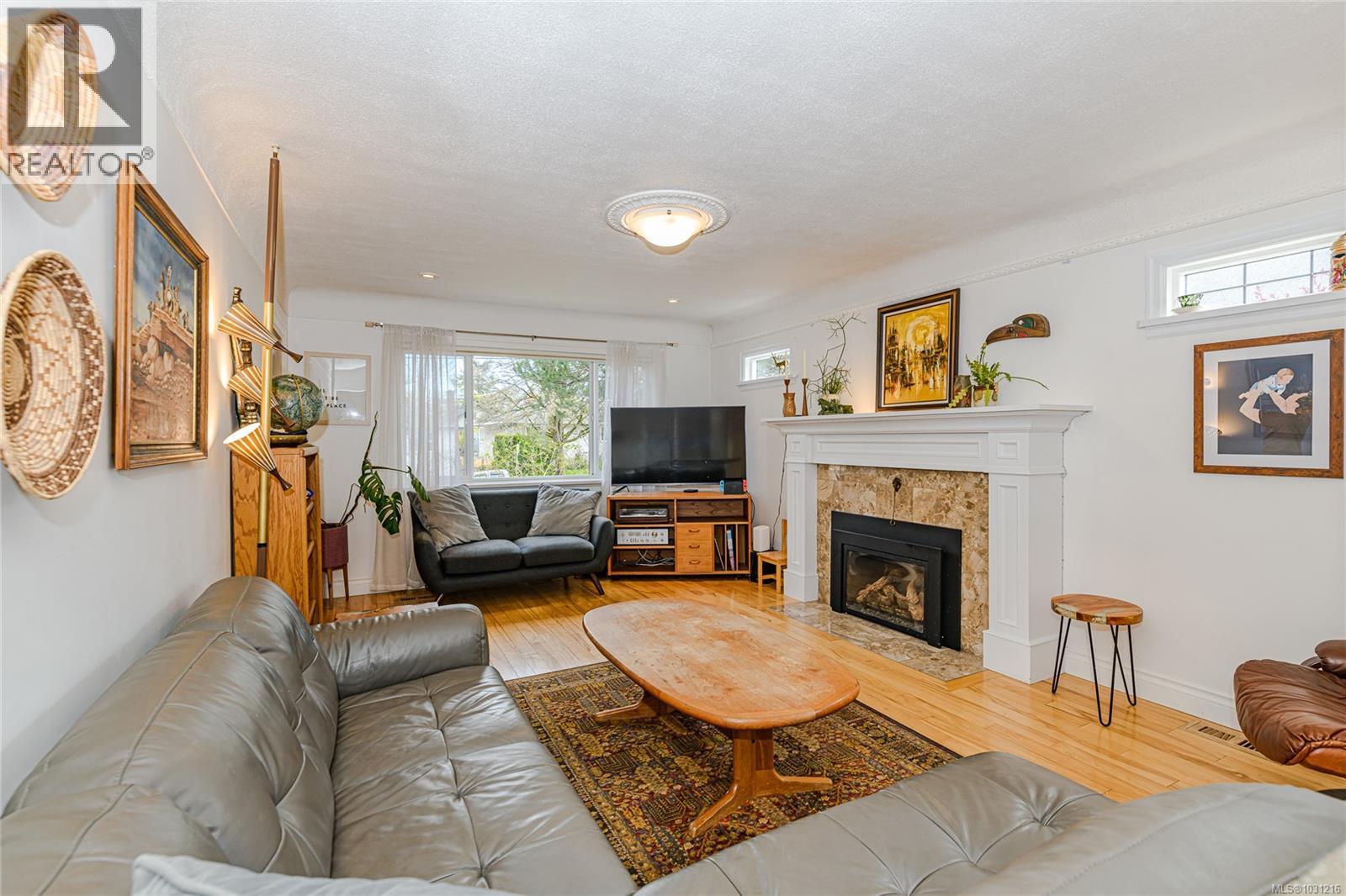 3090 BALFOUR AVE - 4