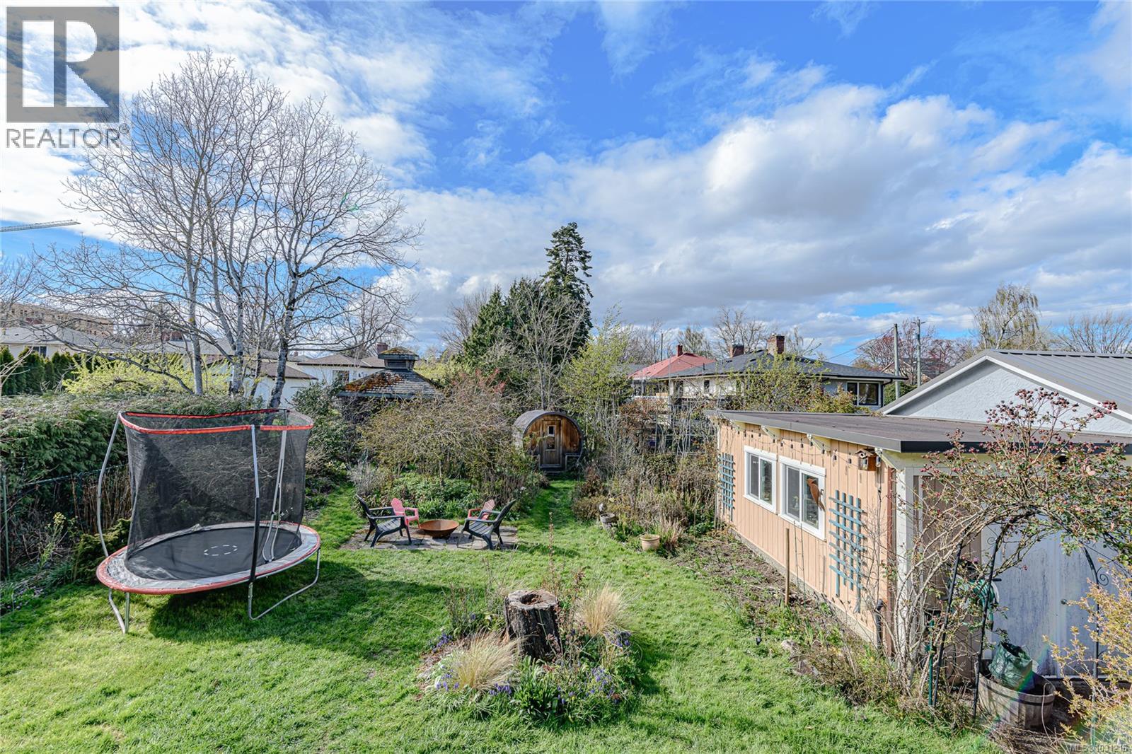 3090 BALFOUR AVE - 42