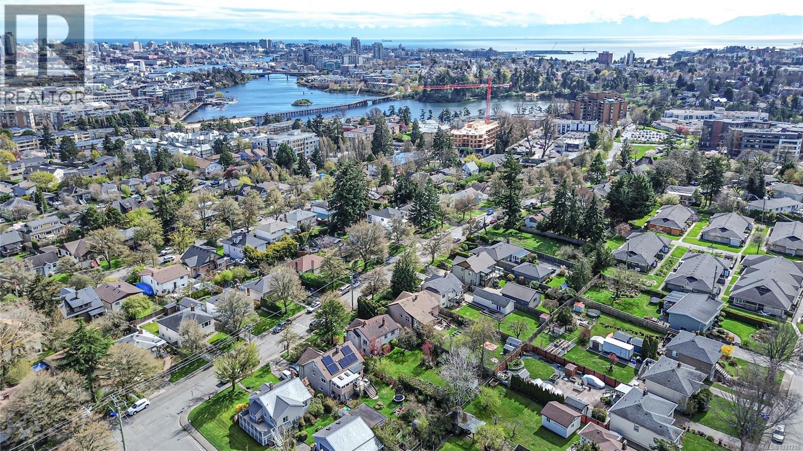 3090 BALFOUR AVE - 57