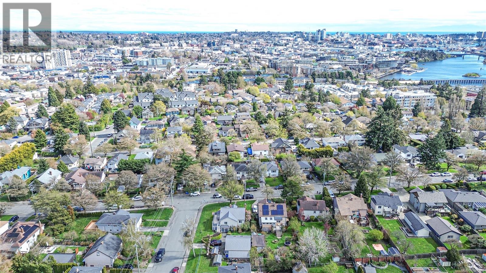 3090 BALFOUR AVE - 58