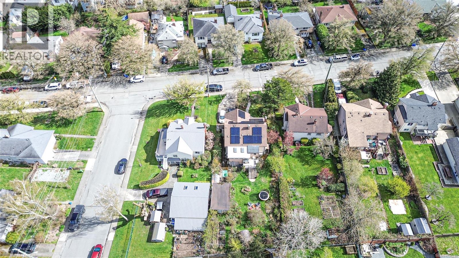 3090 BALFOUR AVE - 60