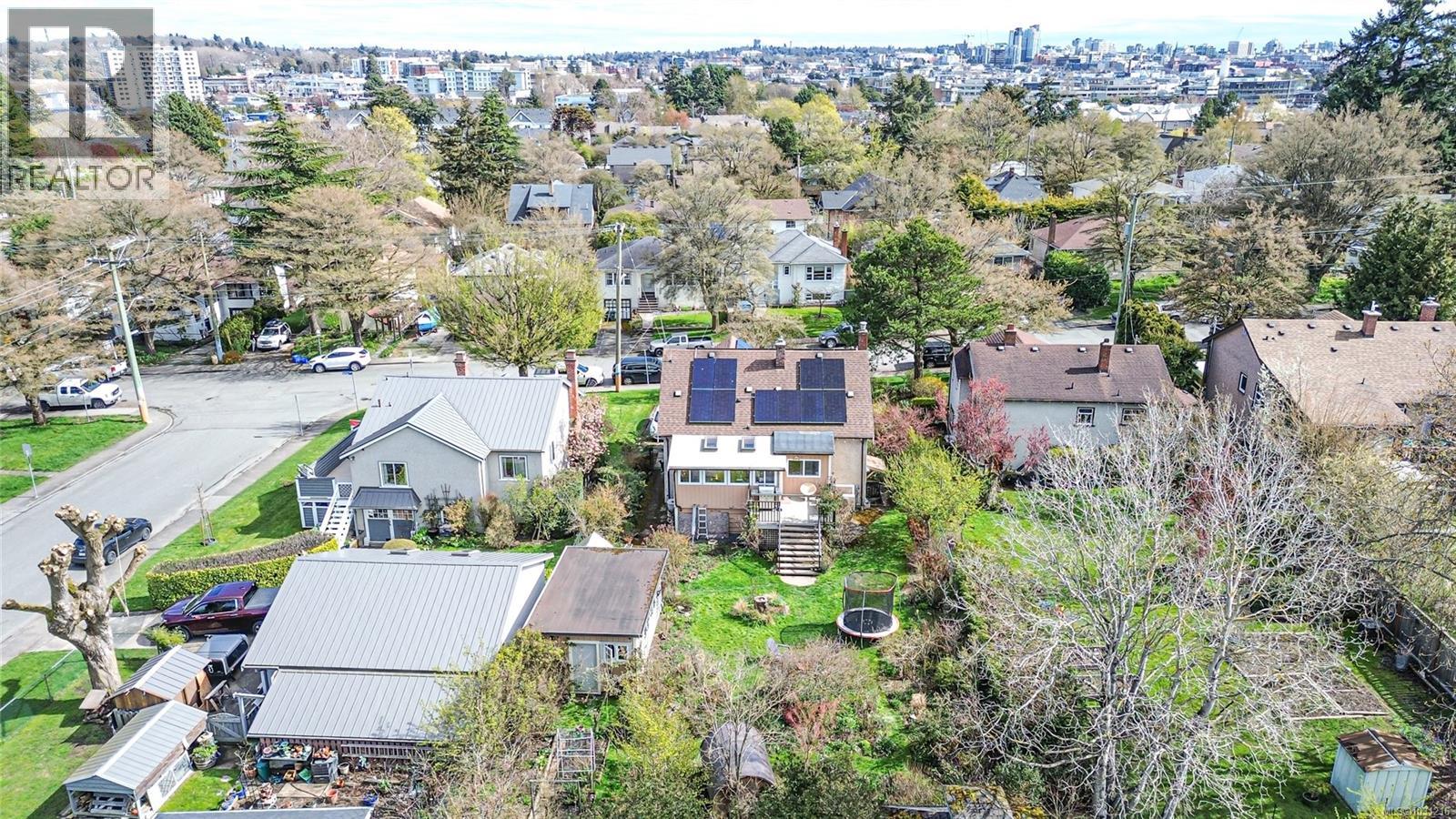 3090 BALFOUR AVE - 61