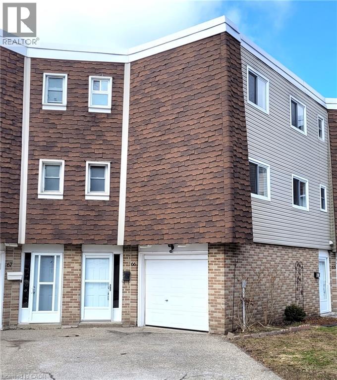 #66 60 ELMSDALE Drive - 1