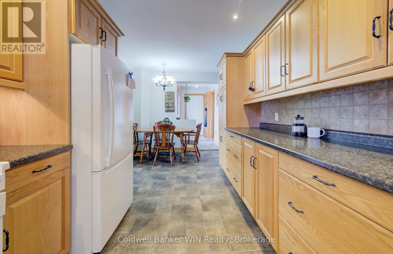 110 MILLER STREET - 10