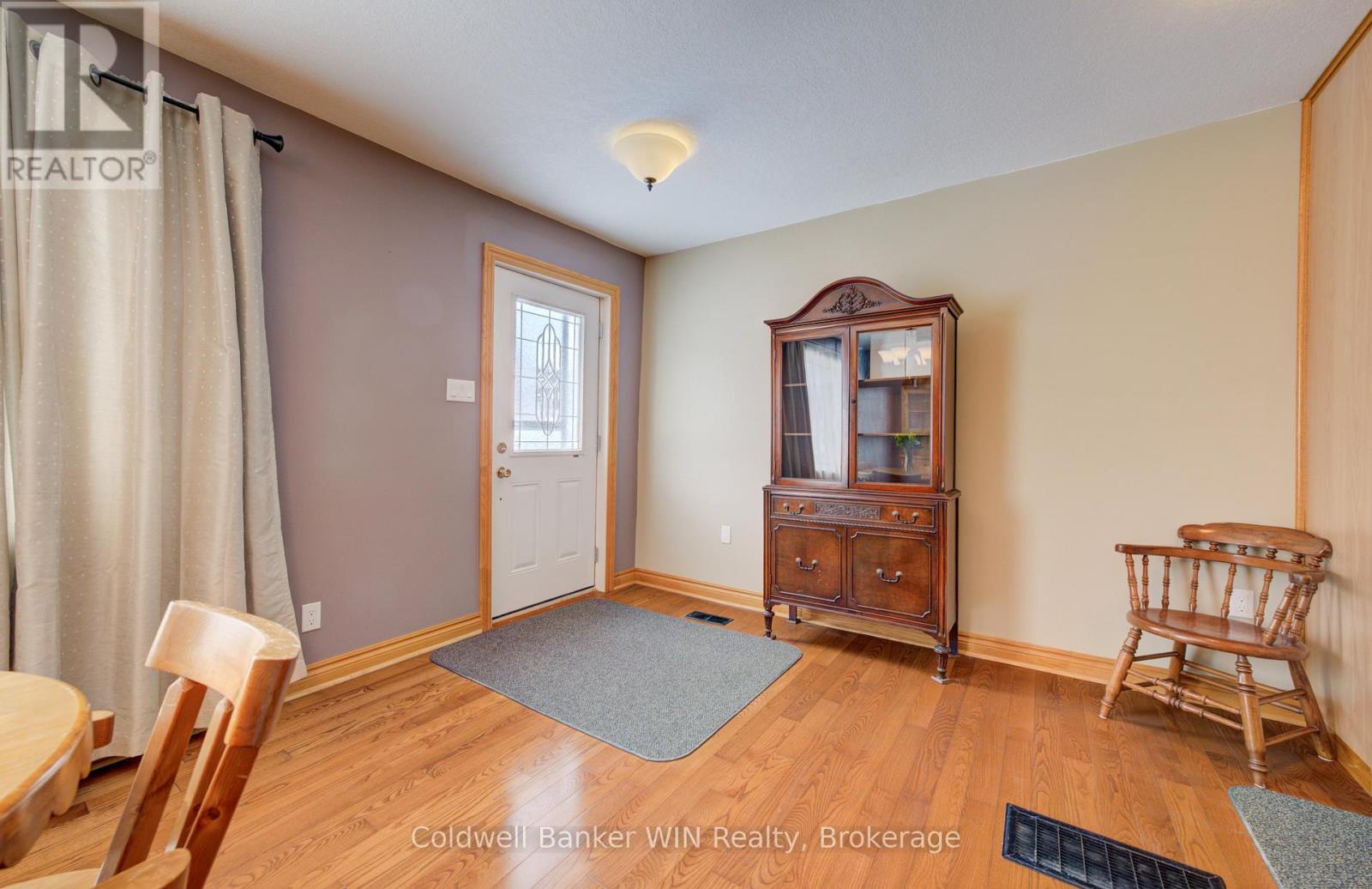 110 MILLER STREET - 4