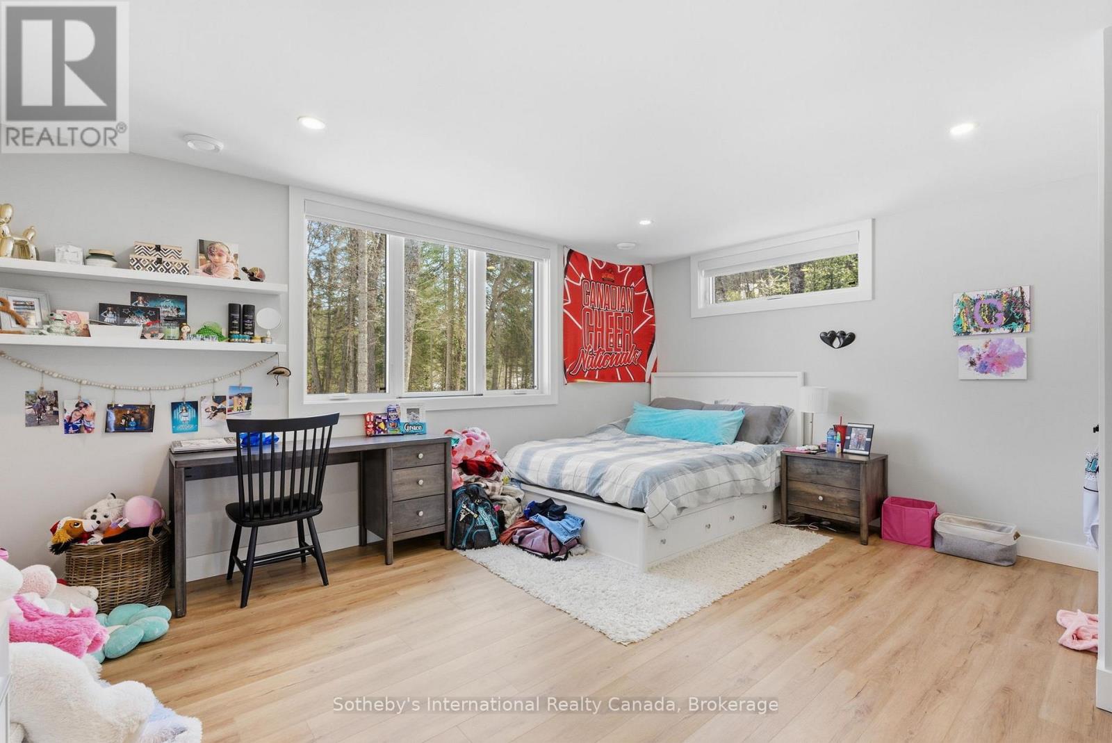 26 MCGREGOR WAY — photo 31
