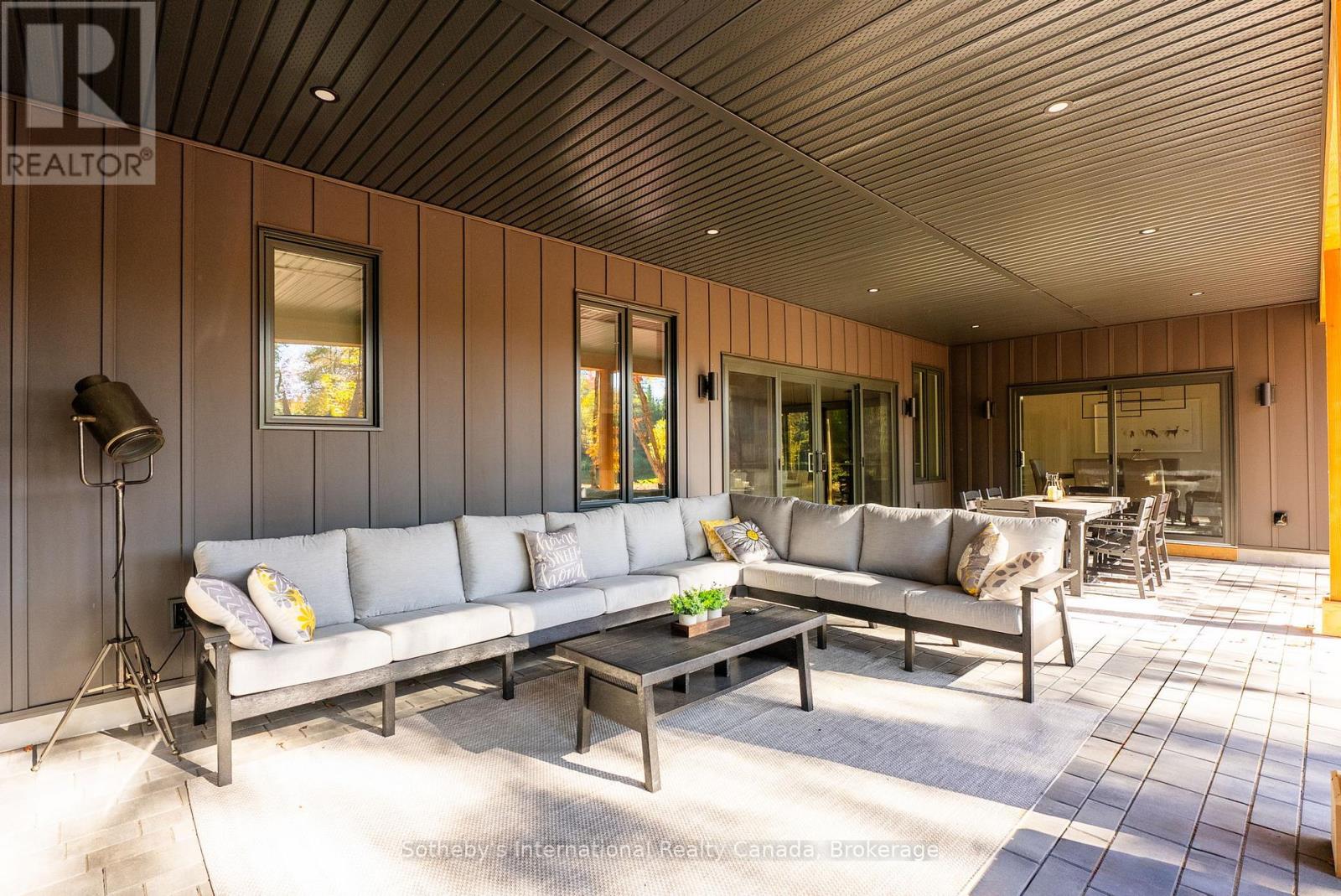 26 MCGREGOR WAY — photo 39