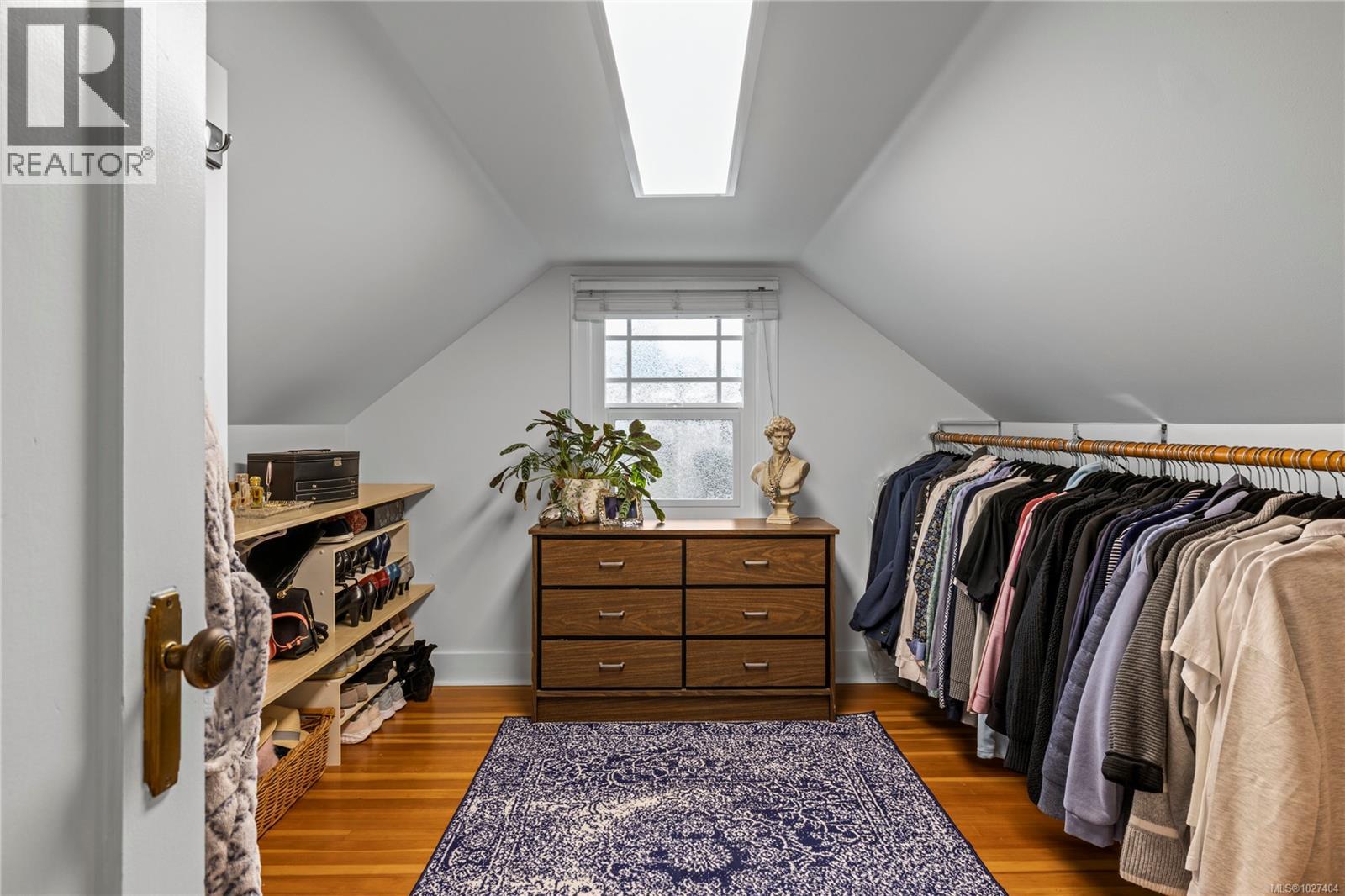 4621 STRATHERN ST - 24