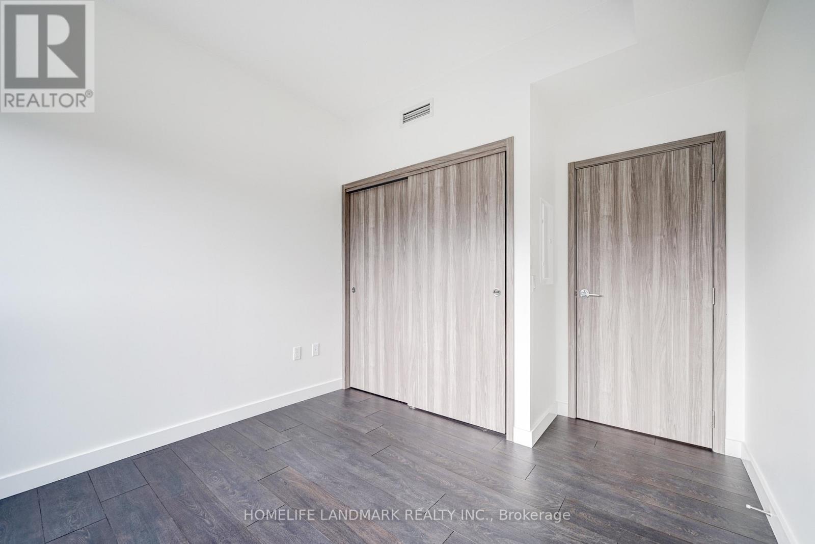 #303 95 MCMAHON DRIVE - 19