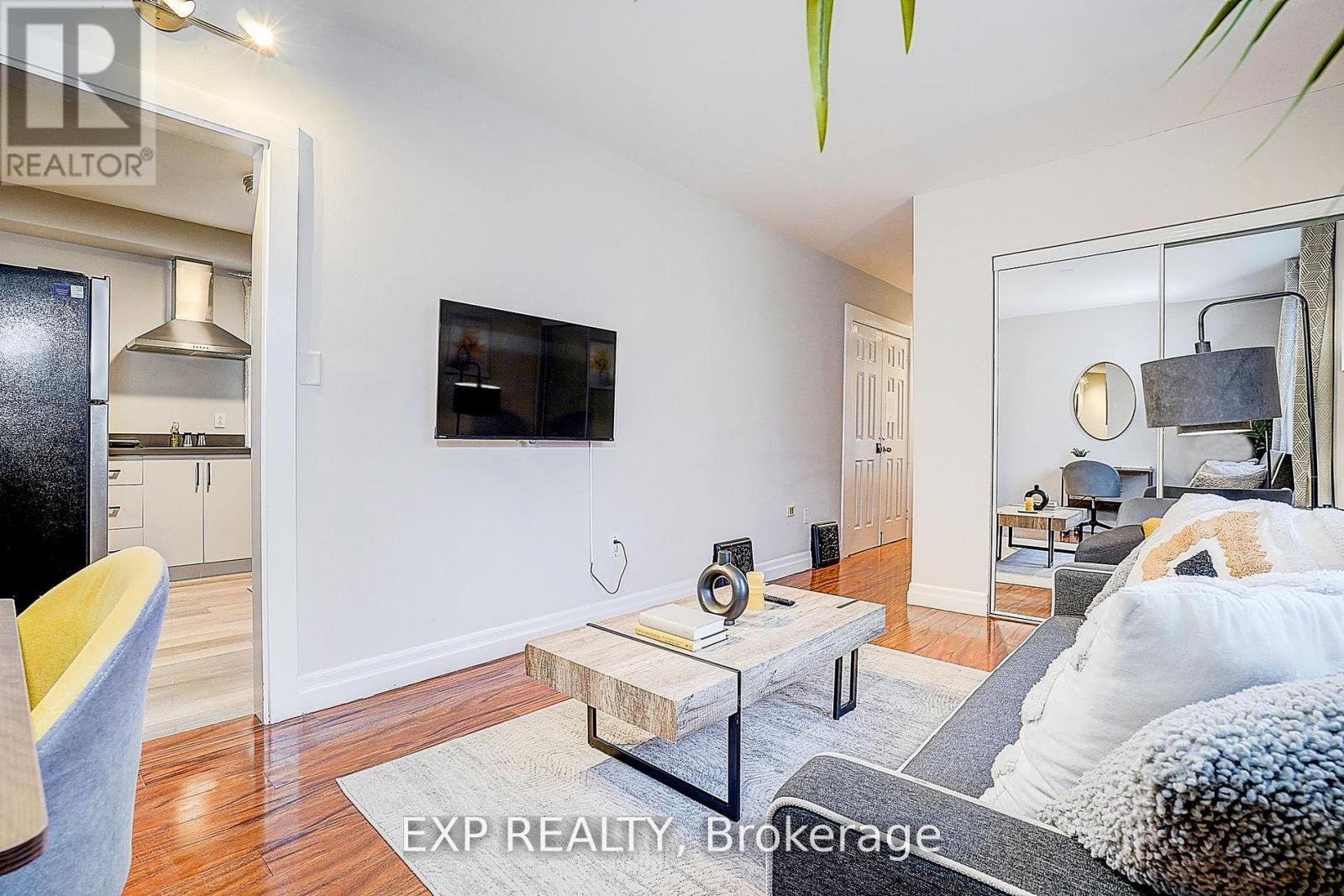 12 VINCENT STREET - 31