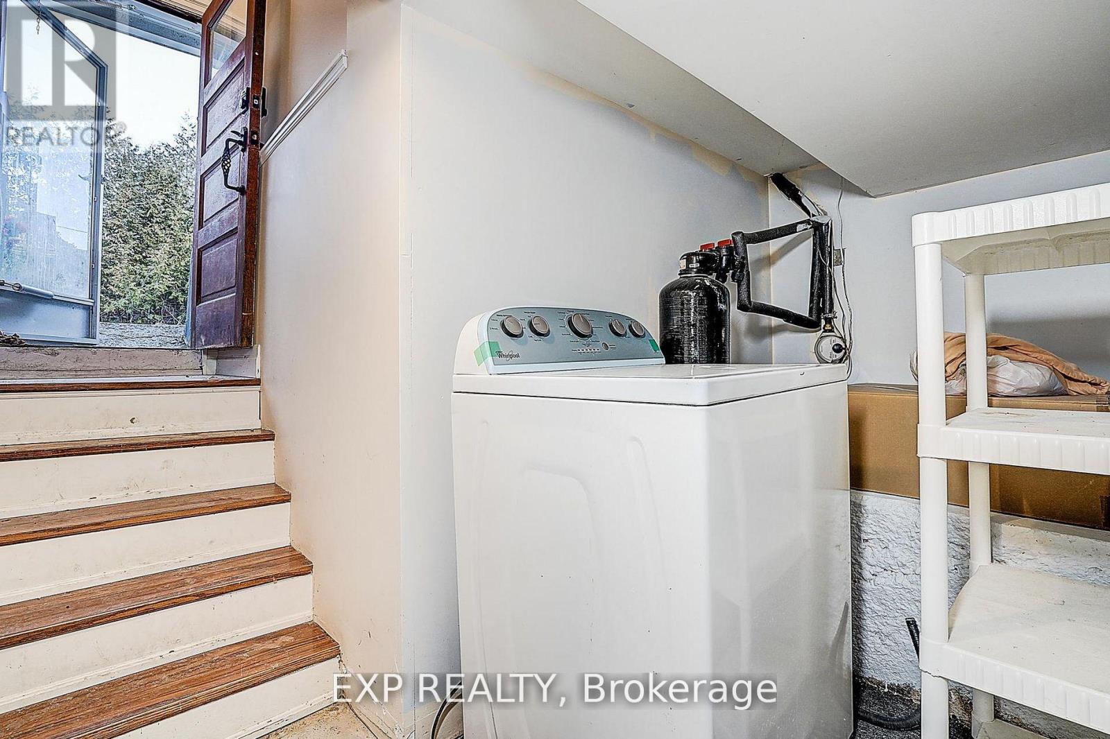 12 VINCENT STREET - 37
