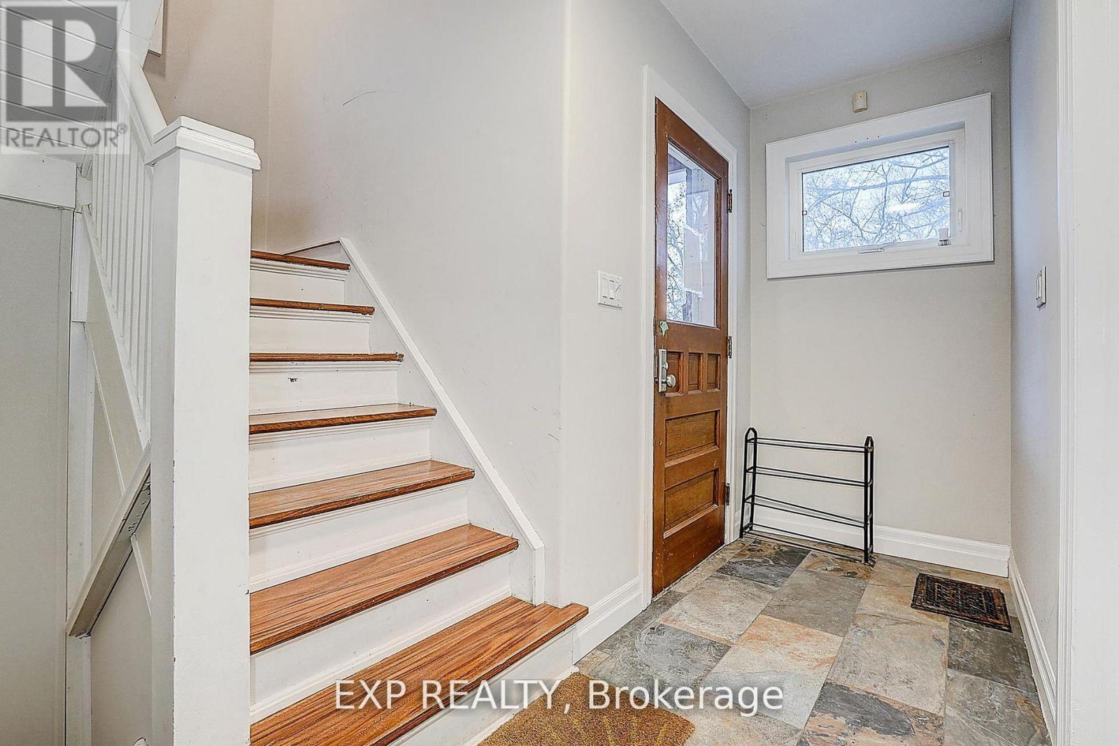12 VINCENT STREET - 6
