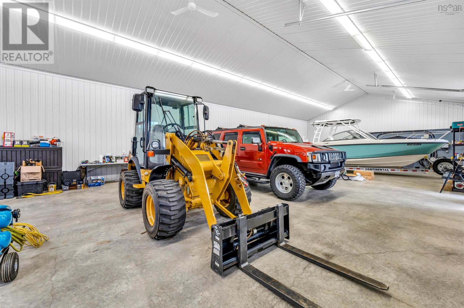 Property 32 of 49 of 2539 Highway 331