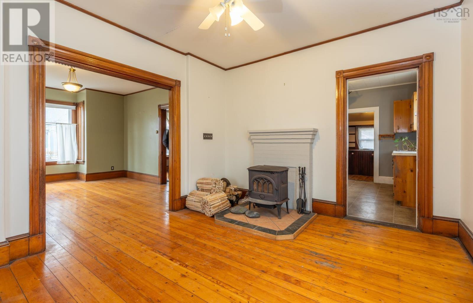 Property 23 of 26 of 30 Porter Street