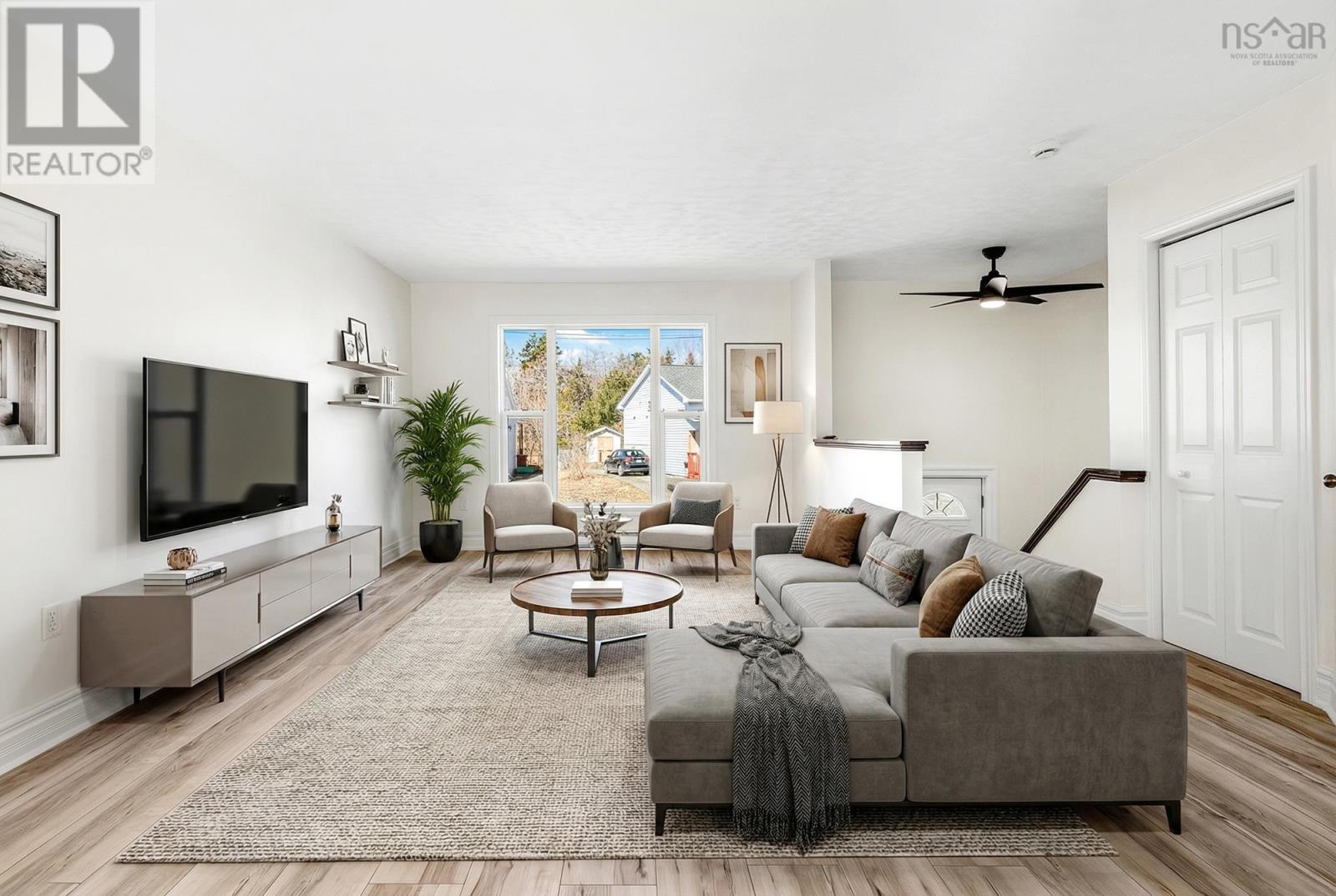 Property 8 of 46 of 32 Contessa Court