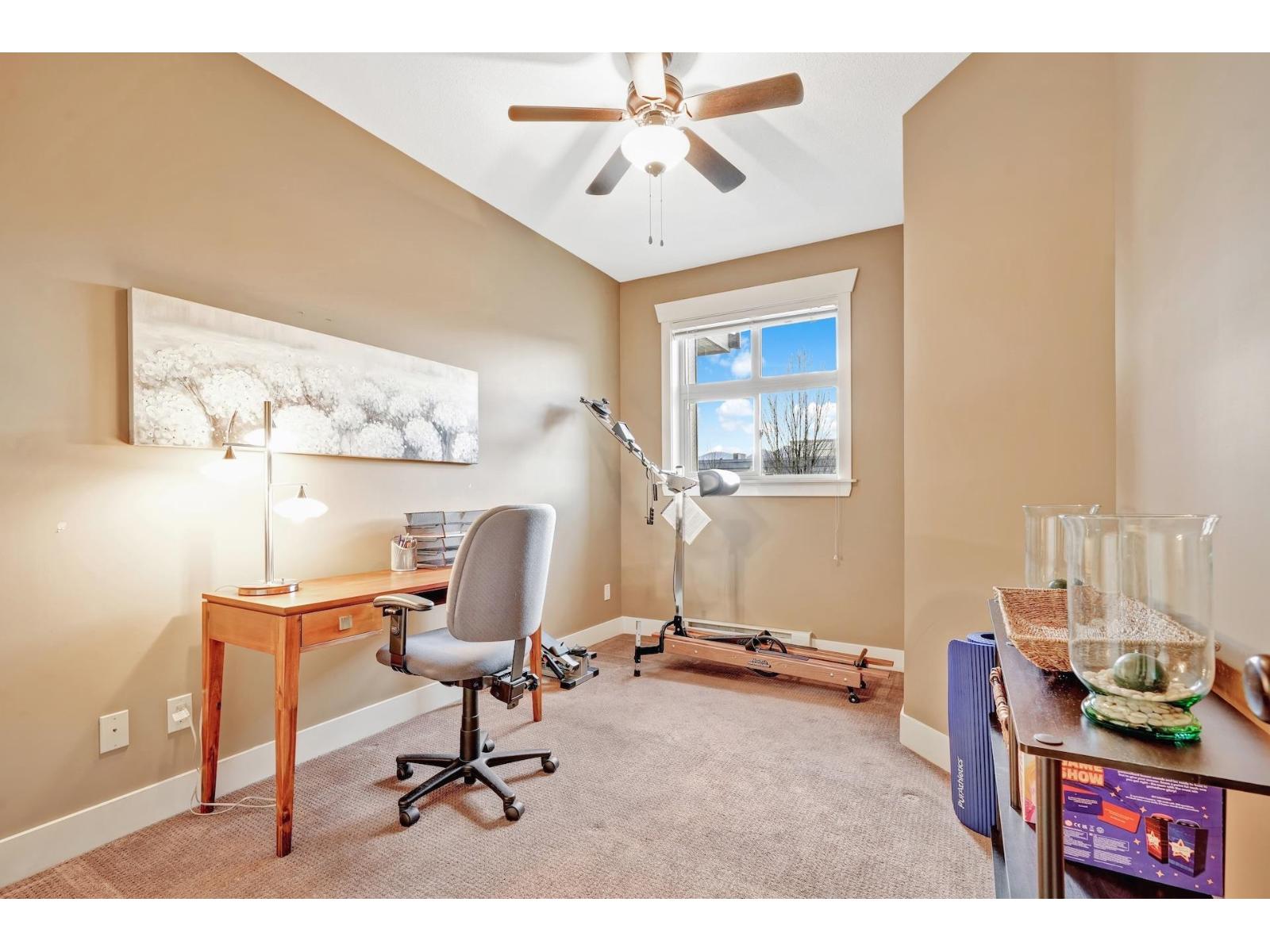 205 9060 BIRCH STREET, Chilliwack Downtown, Chilliwack