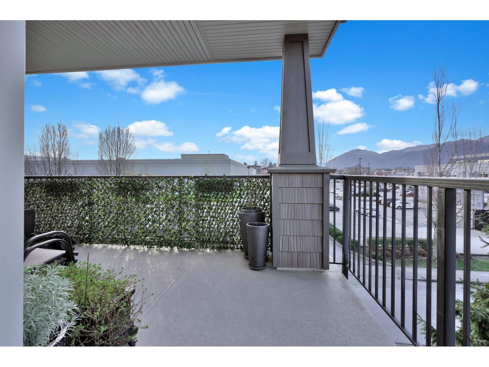 205 9060 BIRCH STREET, Chilliwack Downtown, Chilliwack