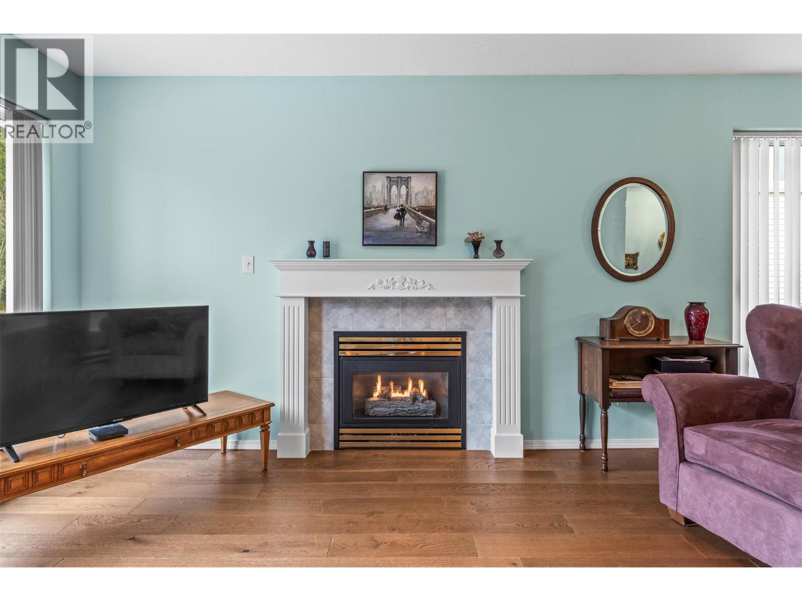 #55 2675 Pine Avenue Unit# 55 - 11