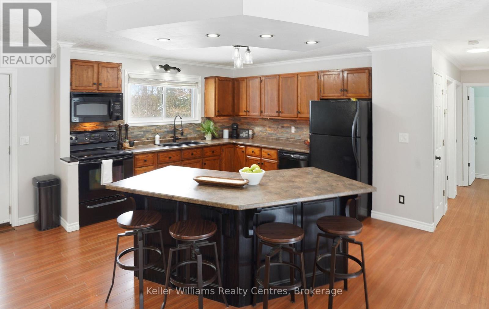 173680 MULOCK ROAD - 9