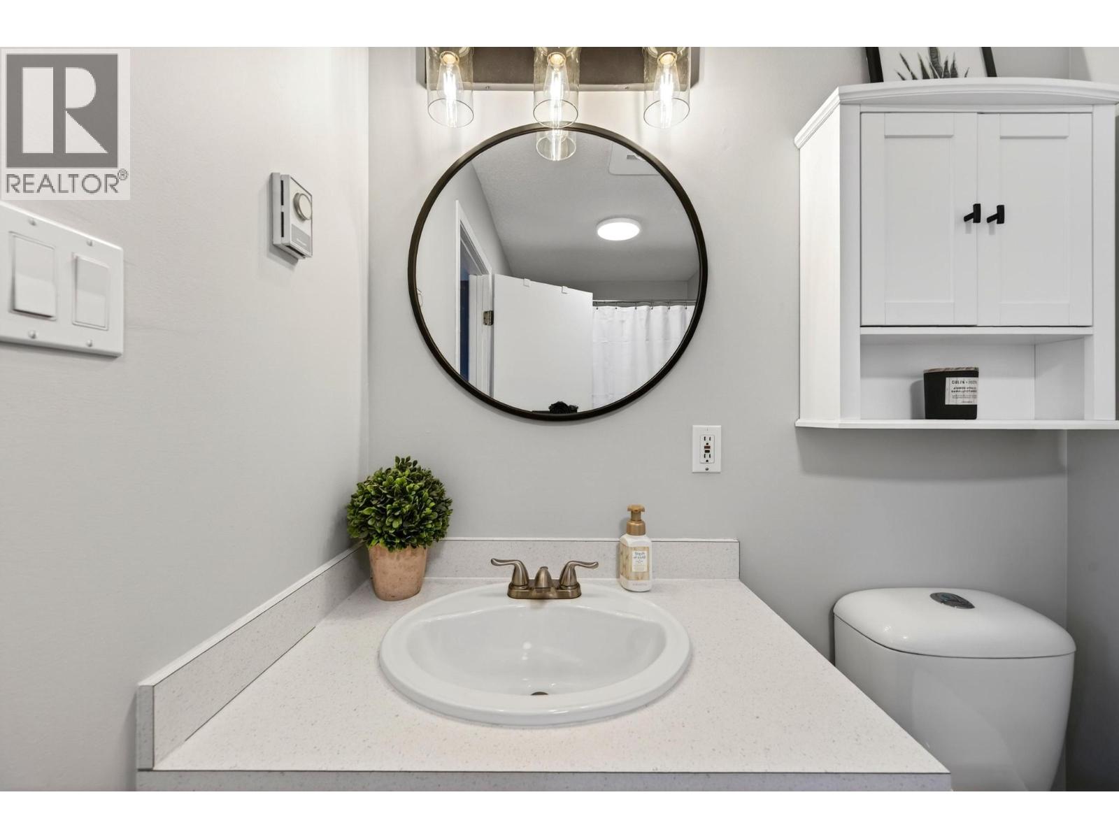 511 10TH  S STREET - 47