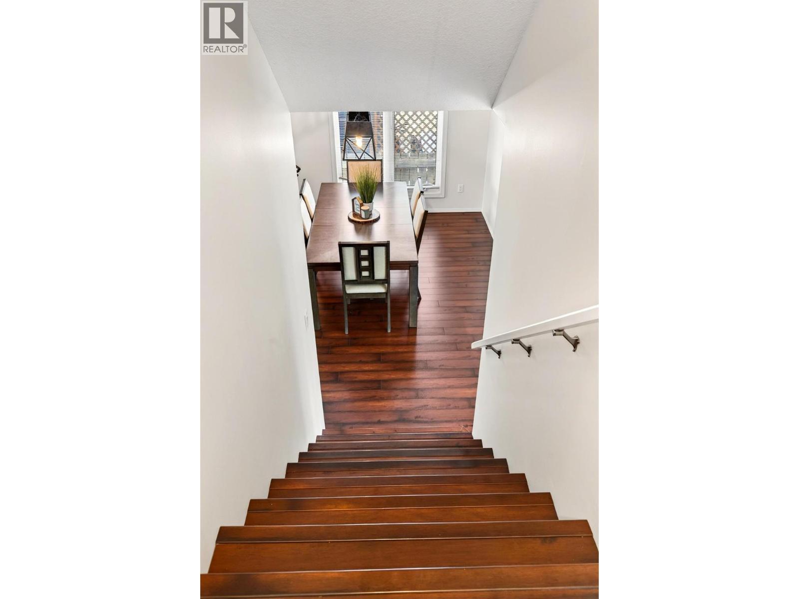 511 10TH  S STREET - 52