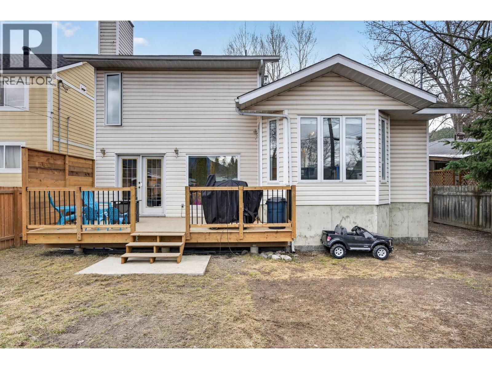 511 10TH  S STREET - 75