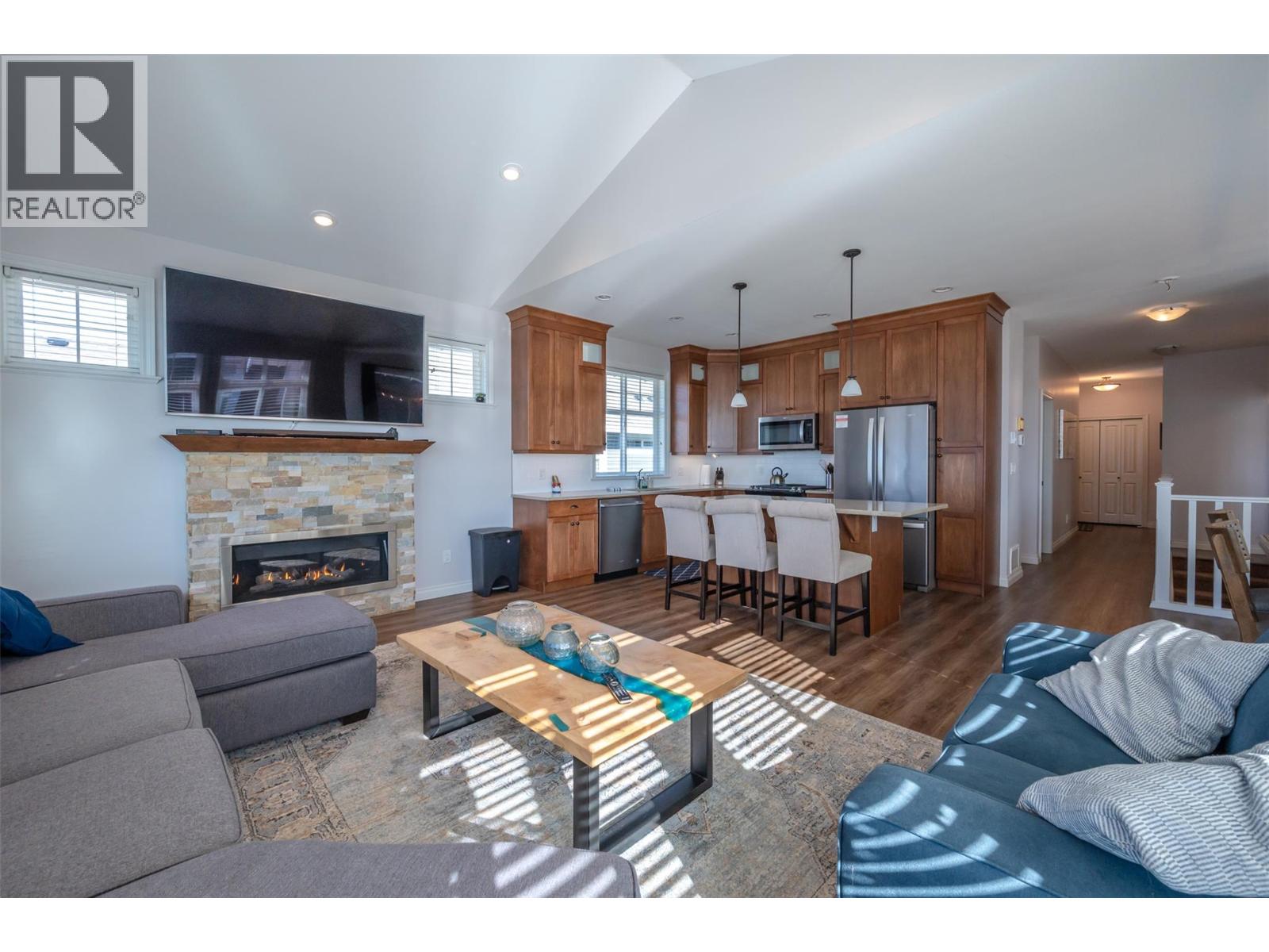 2450 Radio Tower Road Unit# 271, Oliver