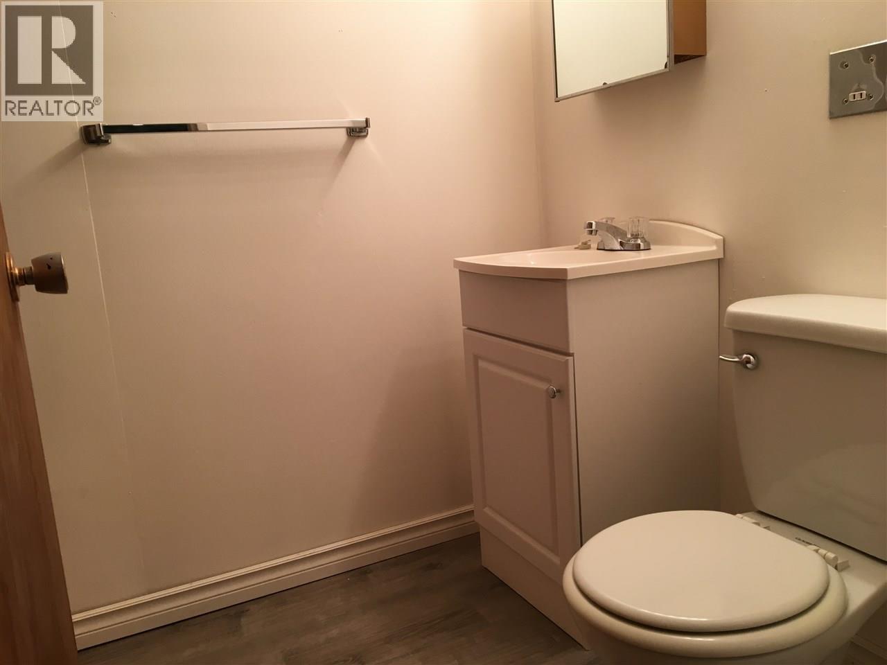 1830 TAMARACK STREET - 10