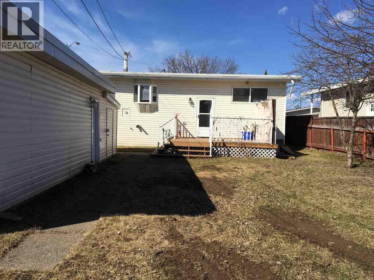 1830 TAMARACK STREET - 12