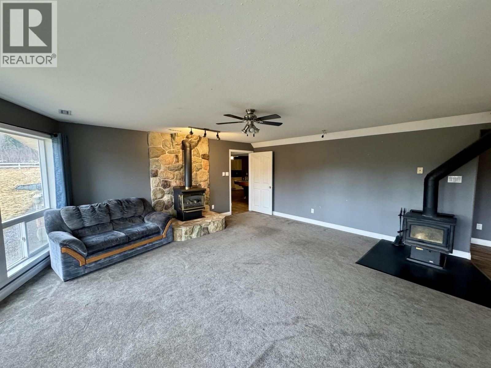 2389 BALSAM Road, Smithers