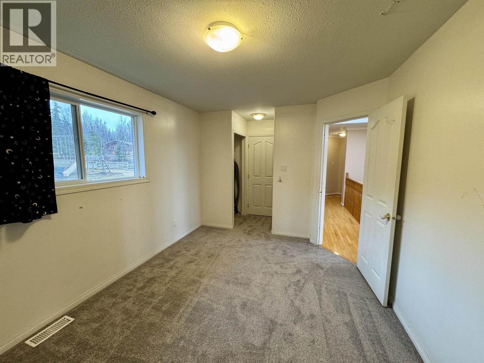 2389 BALSAM Road, Smithers