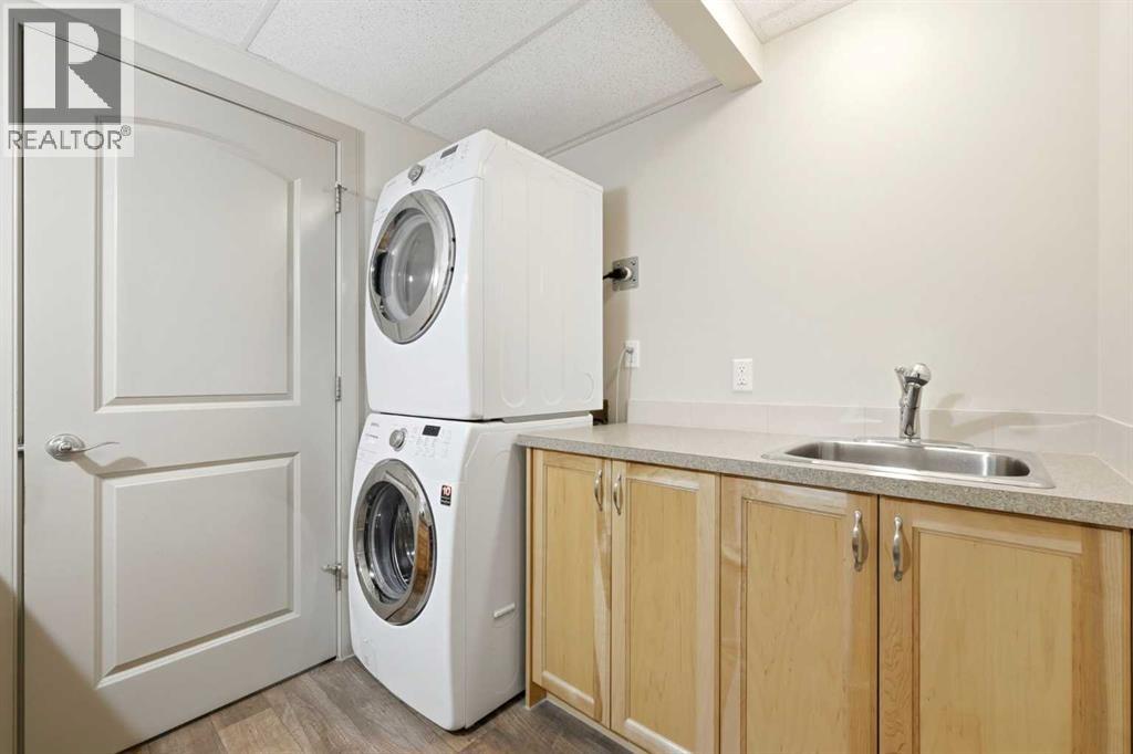 115 Fifth Avenue West, Cochrane