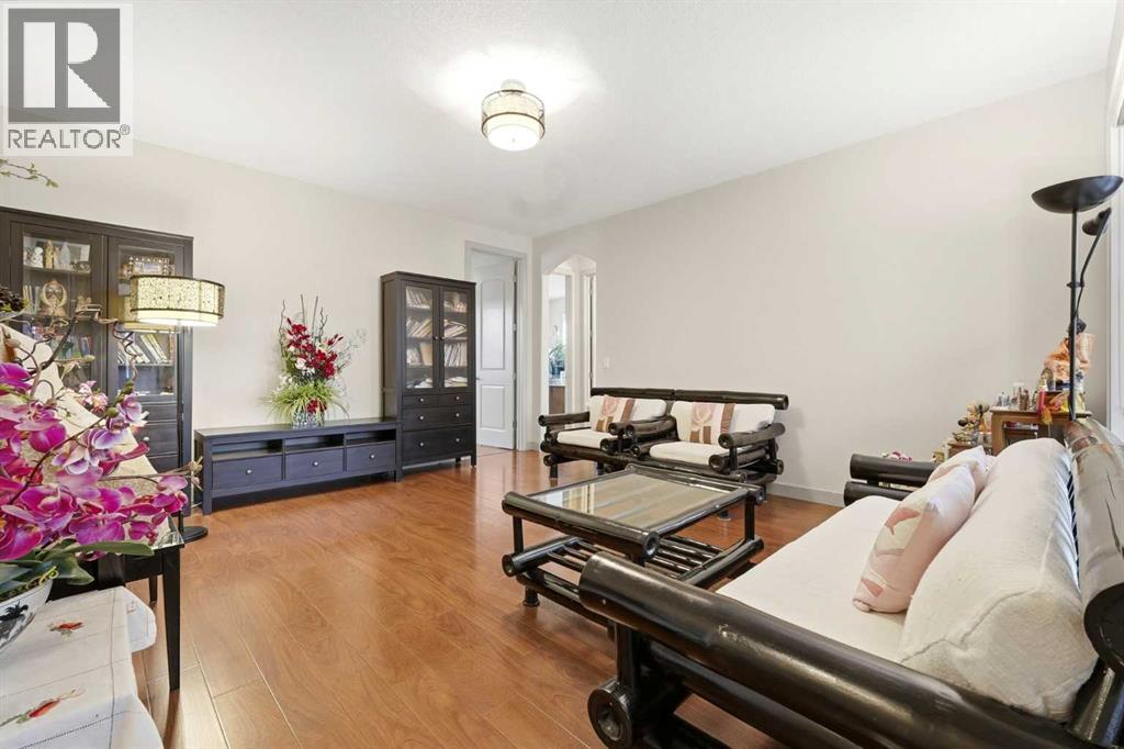 115 Fifth Avenue West, Cochrane