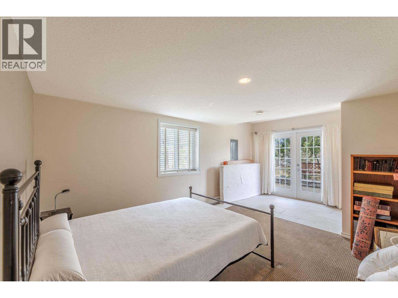 4109 Gartrell Road, Summerland