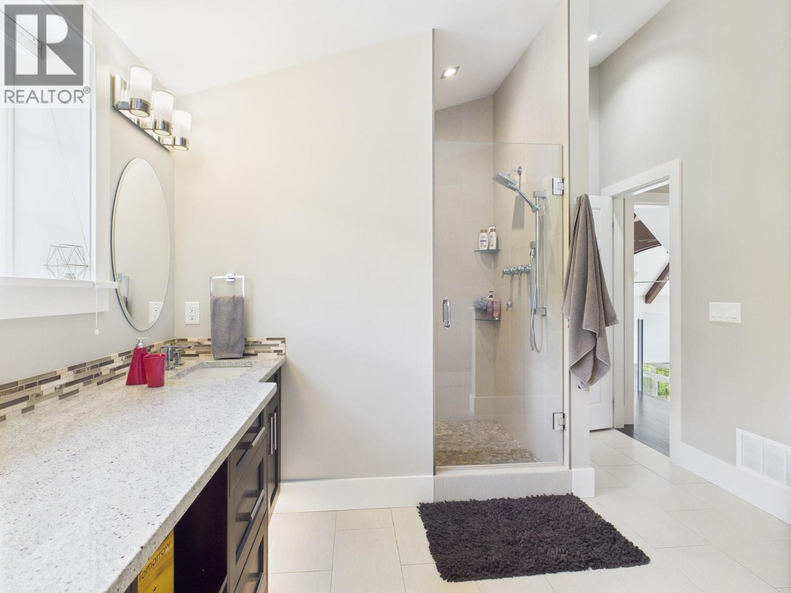 560 SASQUATCH Trail, Osoyoos