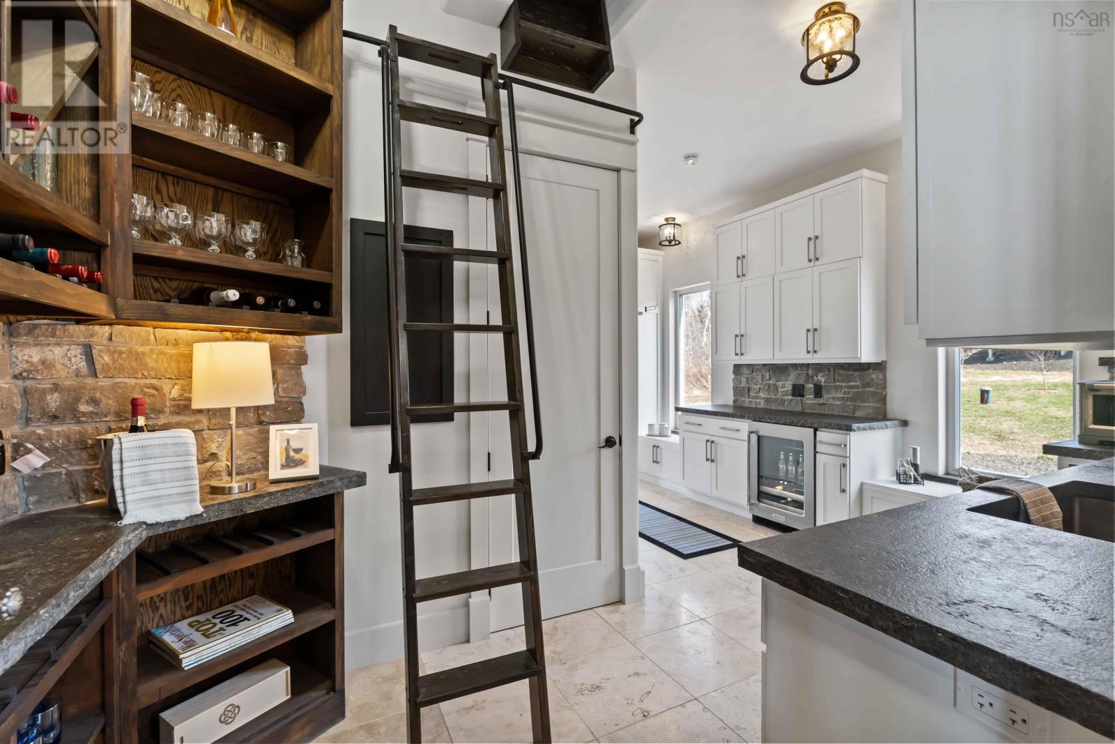 Property 47 of 50 of 5199 Shore Road