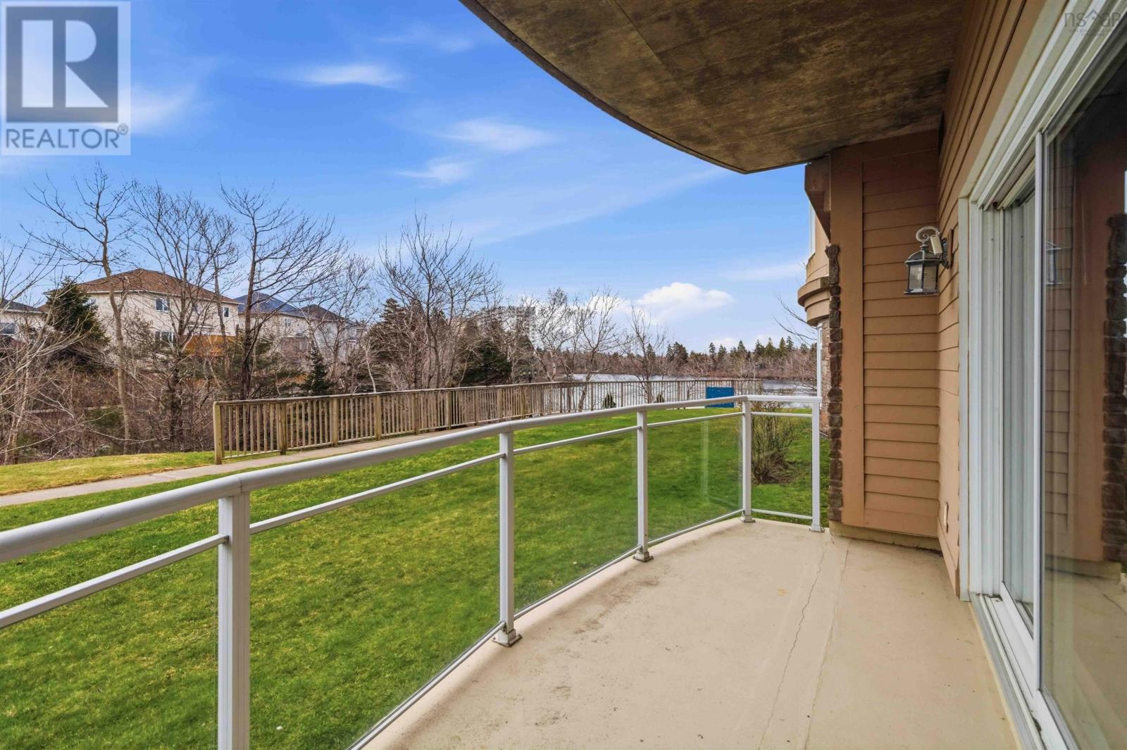 Property 27 of 29 of 112 202 Walter Havill Drive