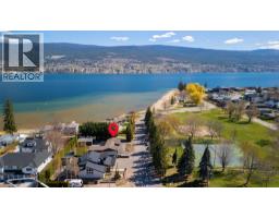  916 POWELL BEACH Road, Summerland