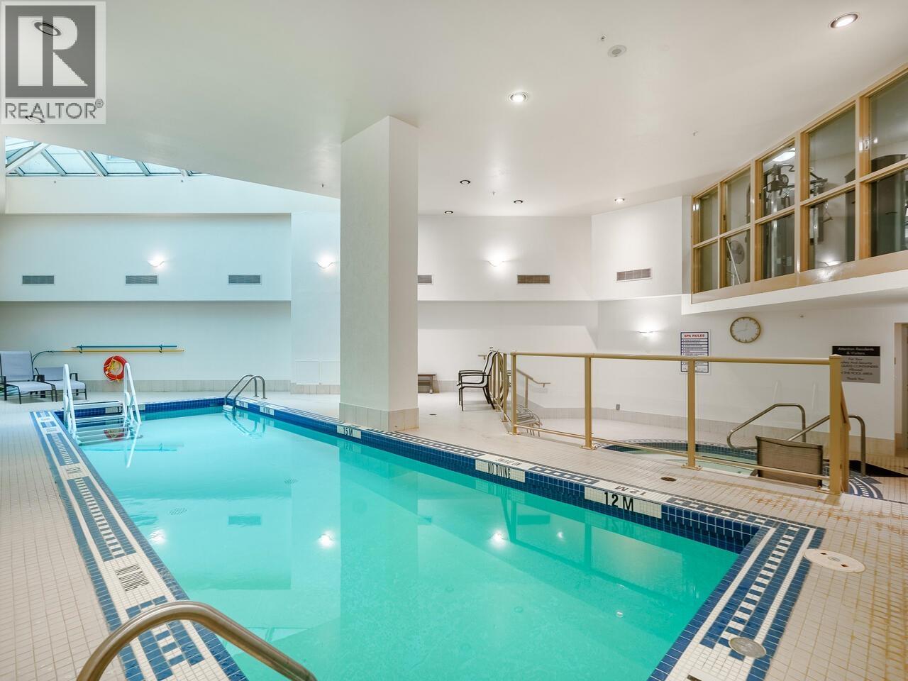 321 1228 MARINASIDE CRESCENT, Vancouver