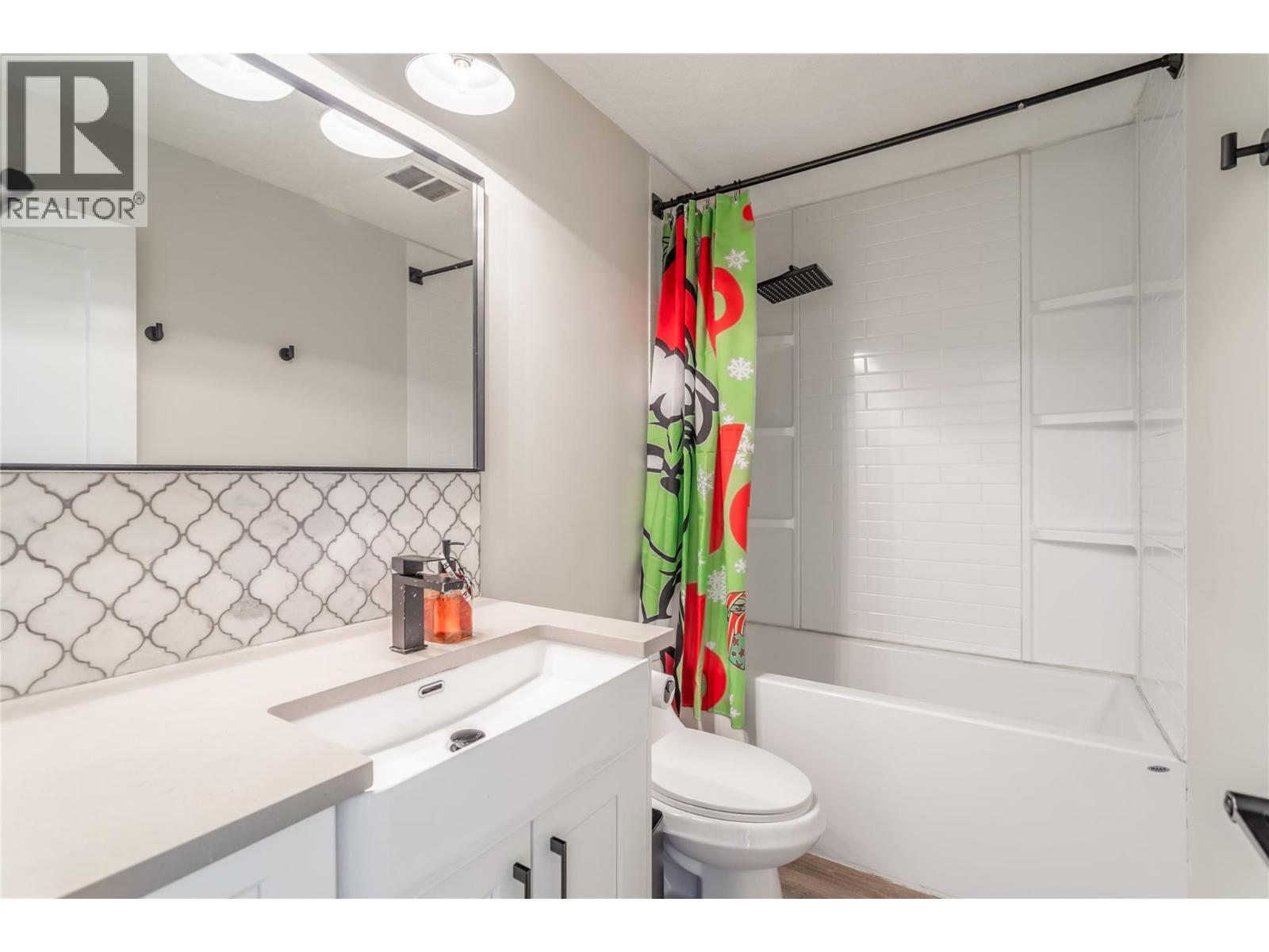 1559 Duncan Court, Kelowna