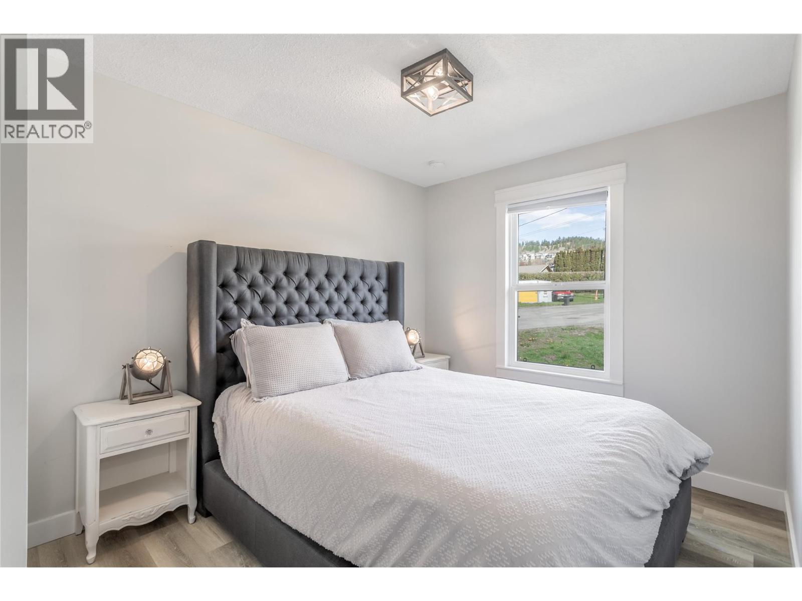 1559 Duncan Court, Kelowna