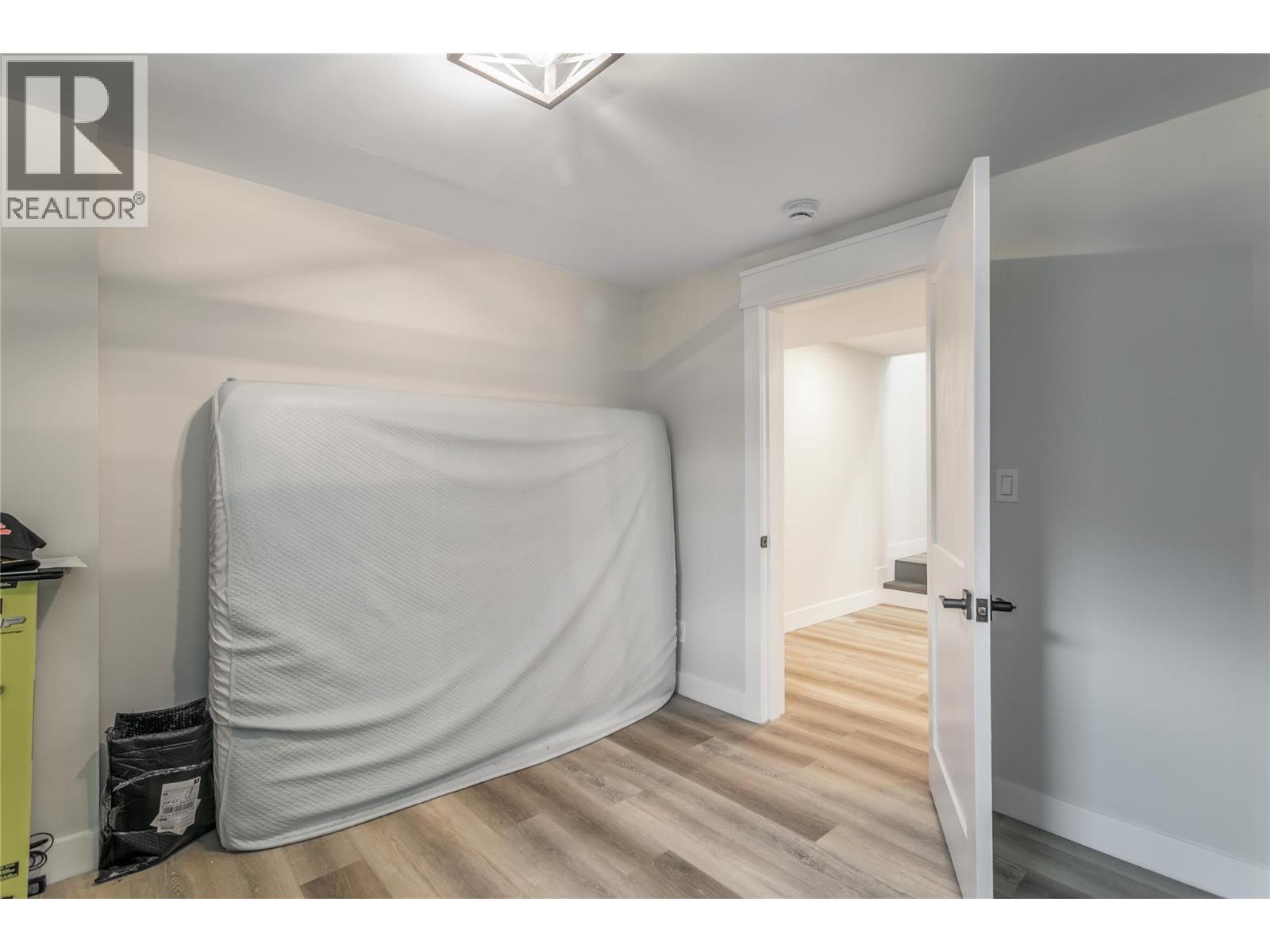 1559 Duncan Court, Kelowna