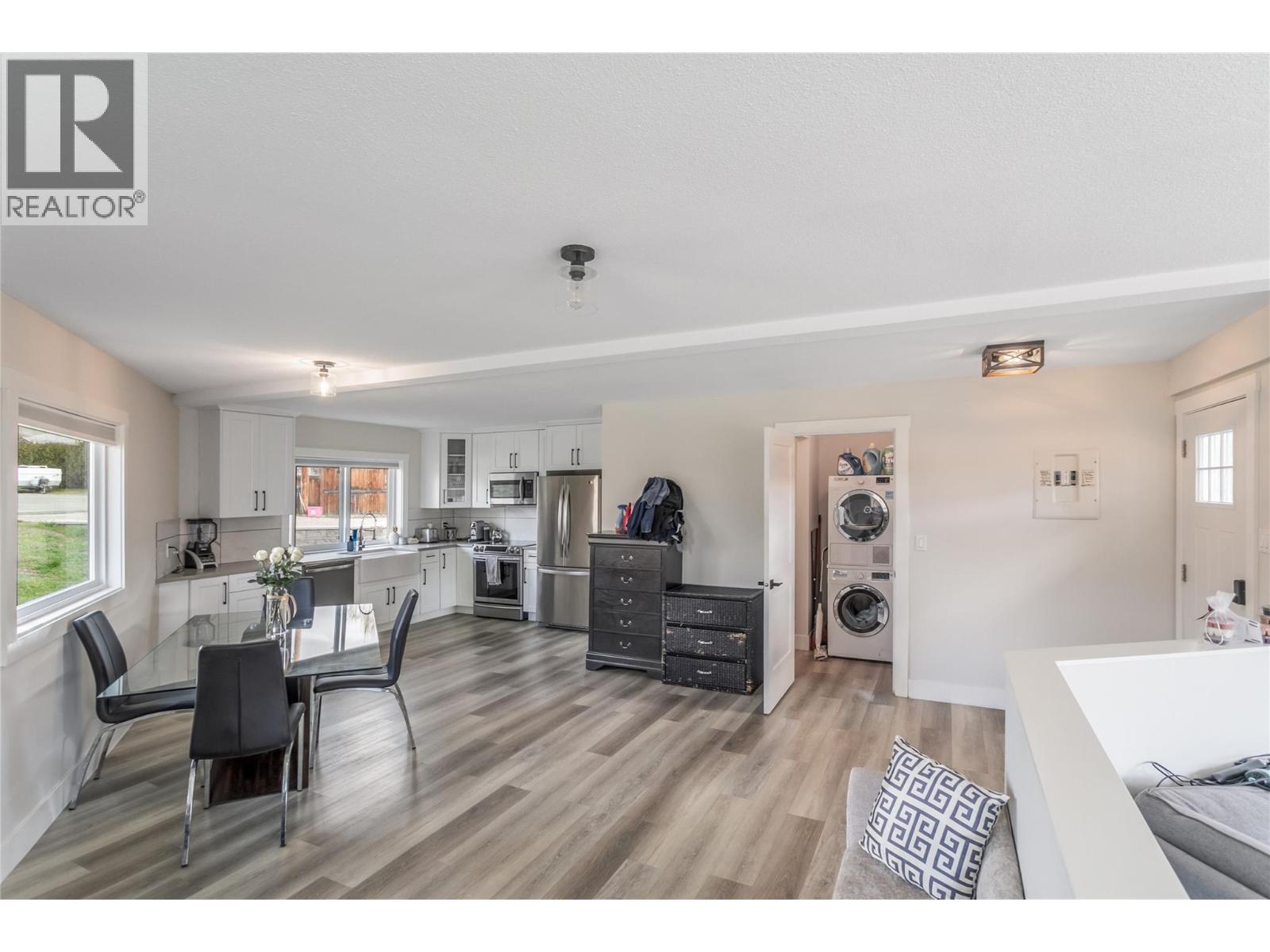 1559 Duncan Court, Kelowna