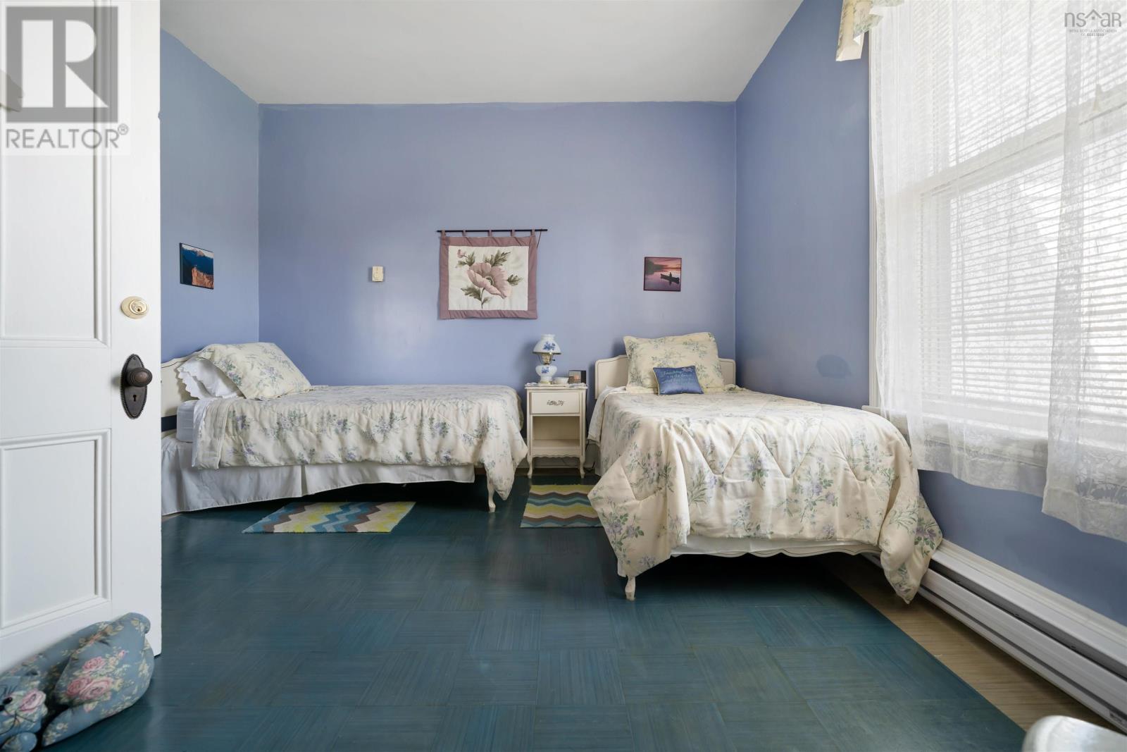 Property 28 of 49 of 138 Main Street